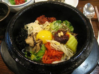 Bibimbap with kimchi